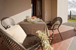 Apt Zafferano - Image 2