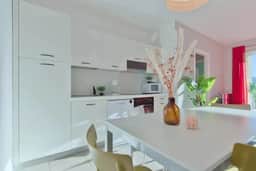 GG 3 bed apt (E201) - Image 2