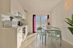 GG 3 bed penthouse - Image 4