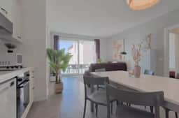 GG E101 (3 bed) - Image 2