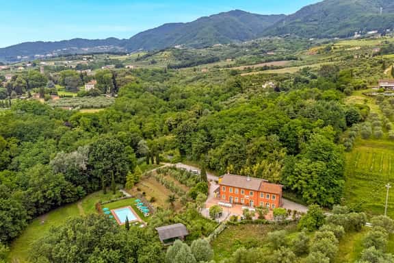 Villa le Volpe - Image 1