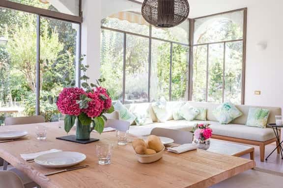 Lesa Villa - Image 1
