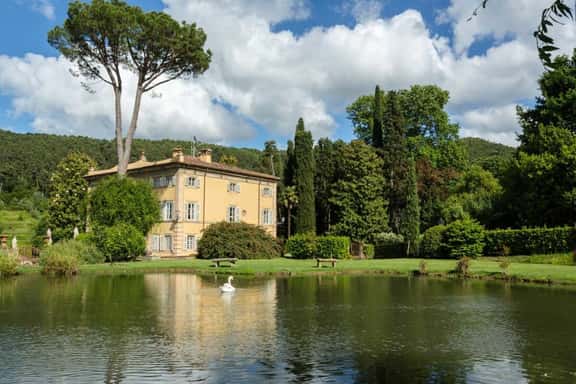Villa Lucca - Image 1