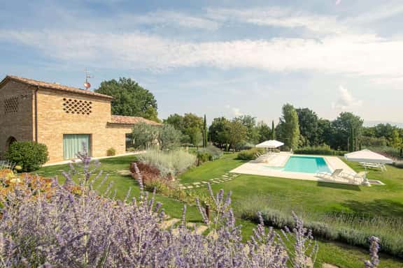 Villa Arezzo - Image 1
