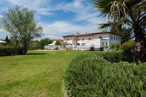 Villa Yve - Image 1
