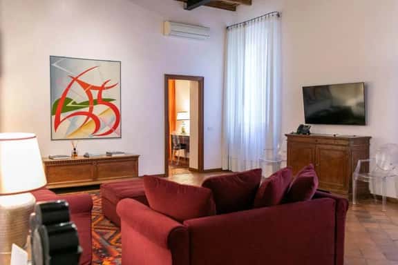 Apartment Roma - Image 1