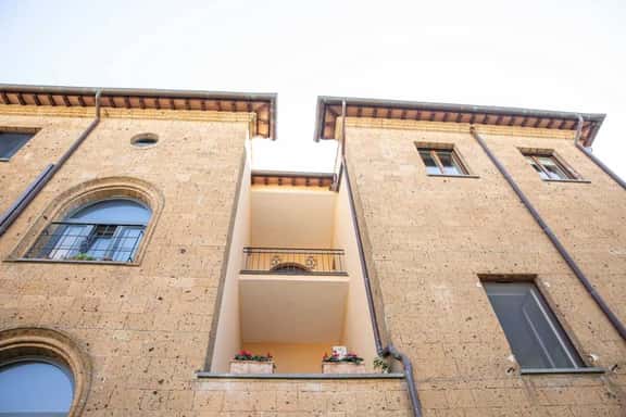 Orvieto Palazzo - Image 1