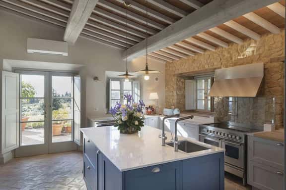 Villa Castelfalfi - Image 1