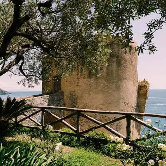 Casa Torre - Image 1