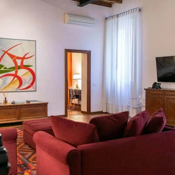 Apartment Roma - Image 1