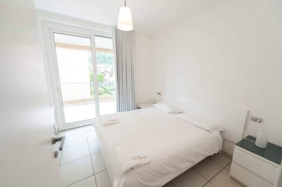 GG B102-3 (3 bed) - Image 5