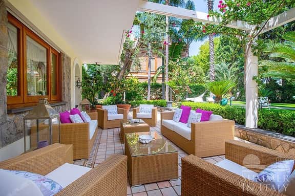 Villa Sorrento - Image 2