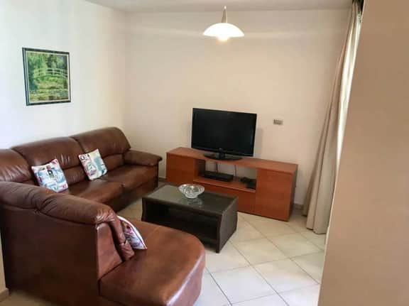 GG B106 (2 bed) - Image 5