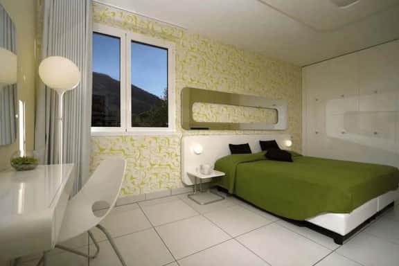 GG 1 bed apt (C101) - Image 4