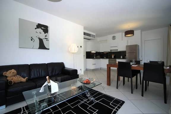 GG C004 (2 bed) - Image 3