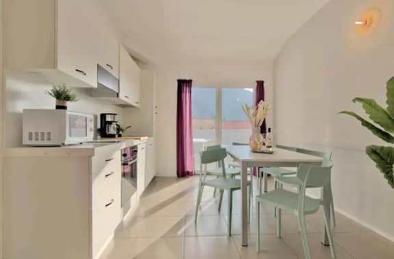 GG 3 bed penthouse - Image 4