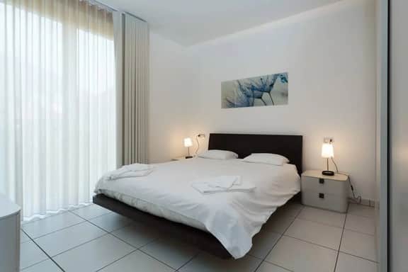 GG B201 (2 bed) - Image 3