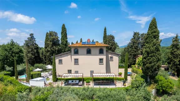 Villa Medici - Image 2